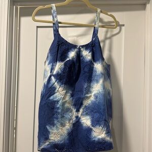 anthro  top fun with jeans or shorts !!